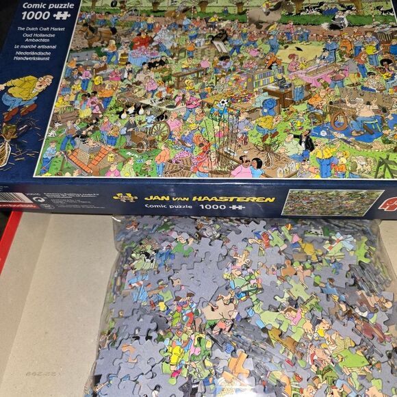 Jan Van Haasteren 1000 piece puzzle "The Dutch Craft Market" 100% Complete - Picture 1 of 1